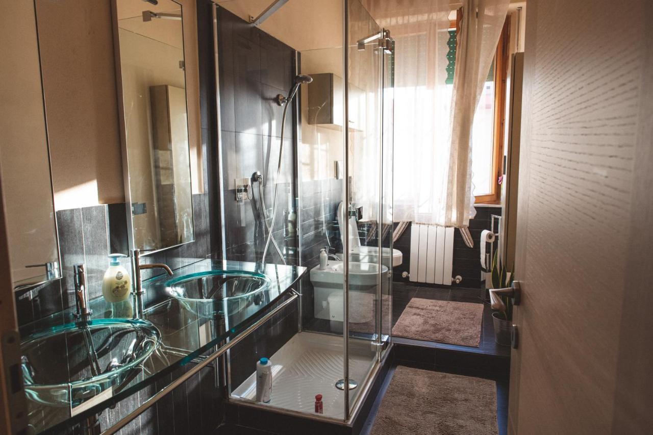 לינה וארוחת בוקר Accogliente Casa ליבורנו מראה חיצוני תמונה