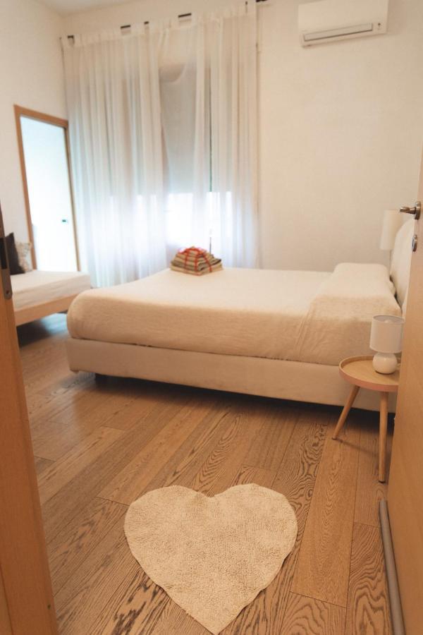 לינה וארוחת בוקר Accogliente Casa ליבורנו מראה חיצוני תמונה